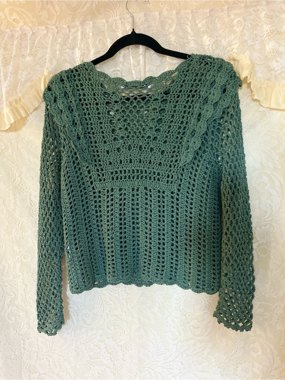 Zara Green Crochet Long Sleeve Sweater   Small